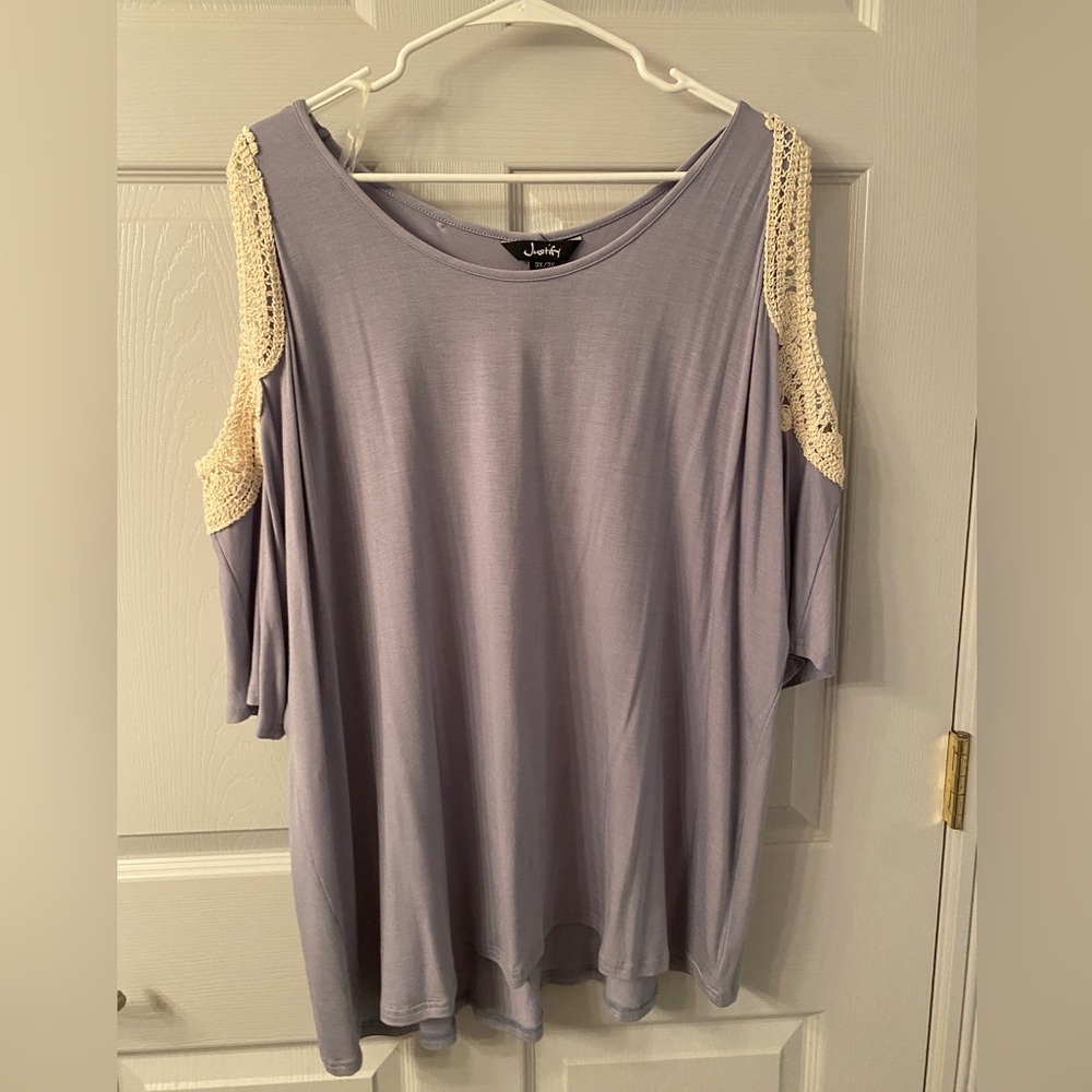 Justify Cold shoulder Ladies top